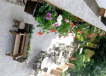 Bed & Breakfast Der Tiroler 2*